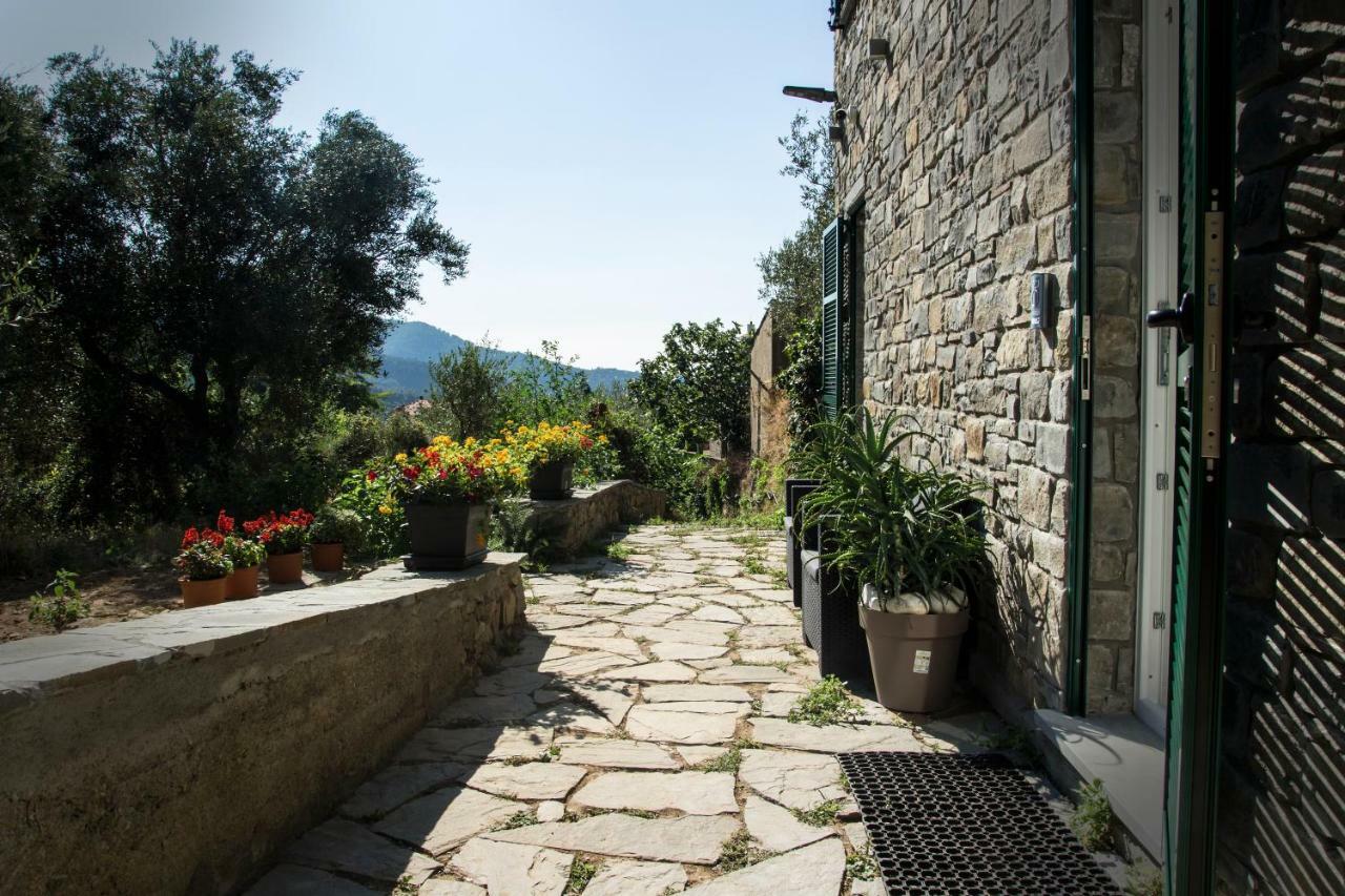 The Garden Villa Volastra Eksteriør billede